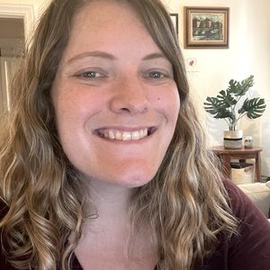 Meet your Posher, Becky